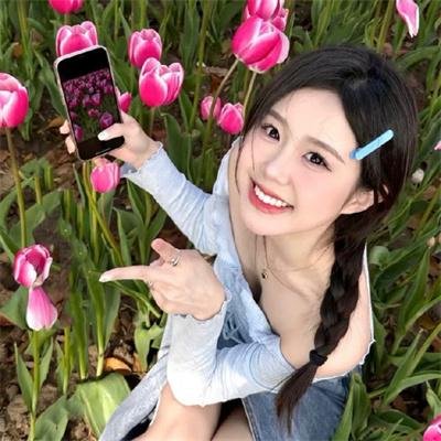 粉红色和铲子